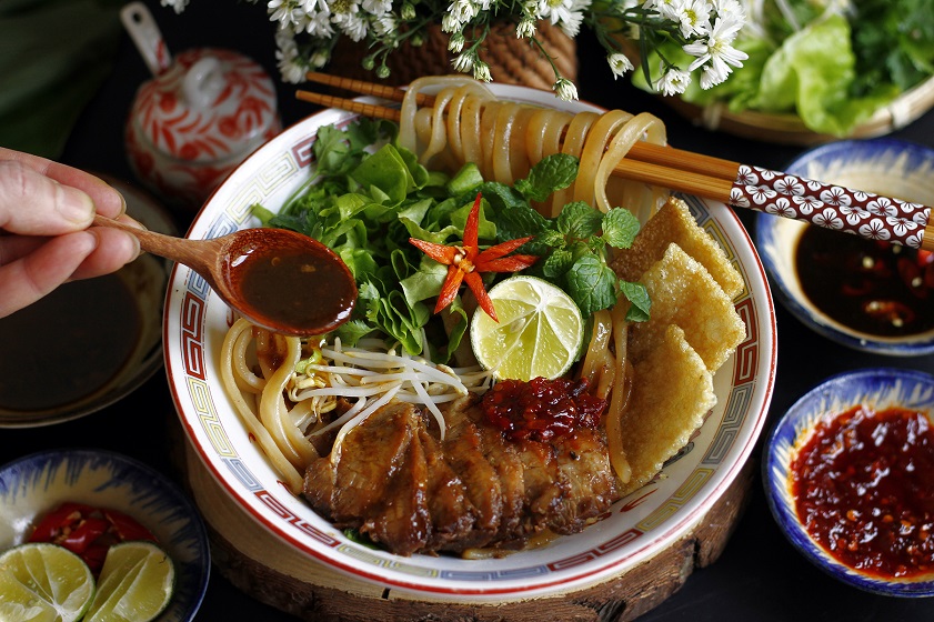 Hoi An travel in early spring
