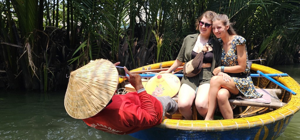 Ally Beach Boutique Hotel Hoian 